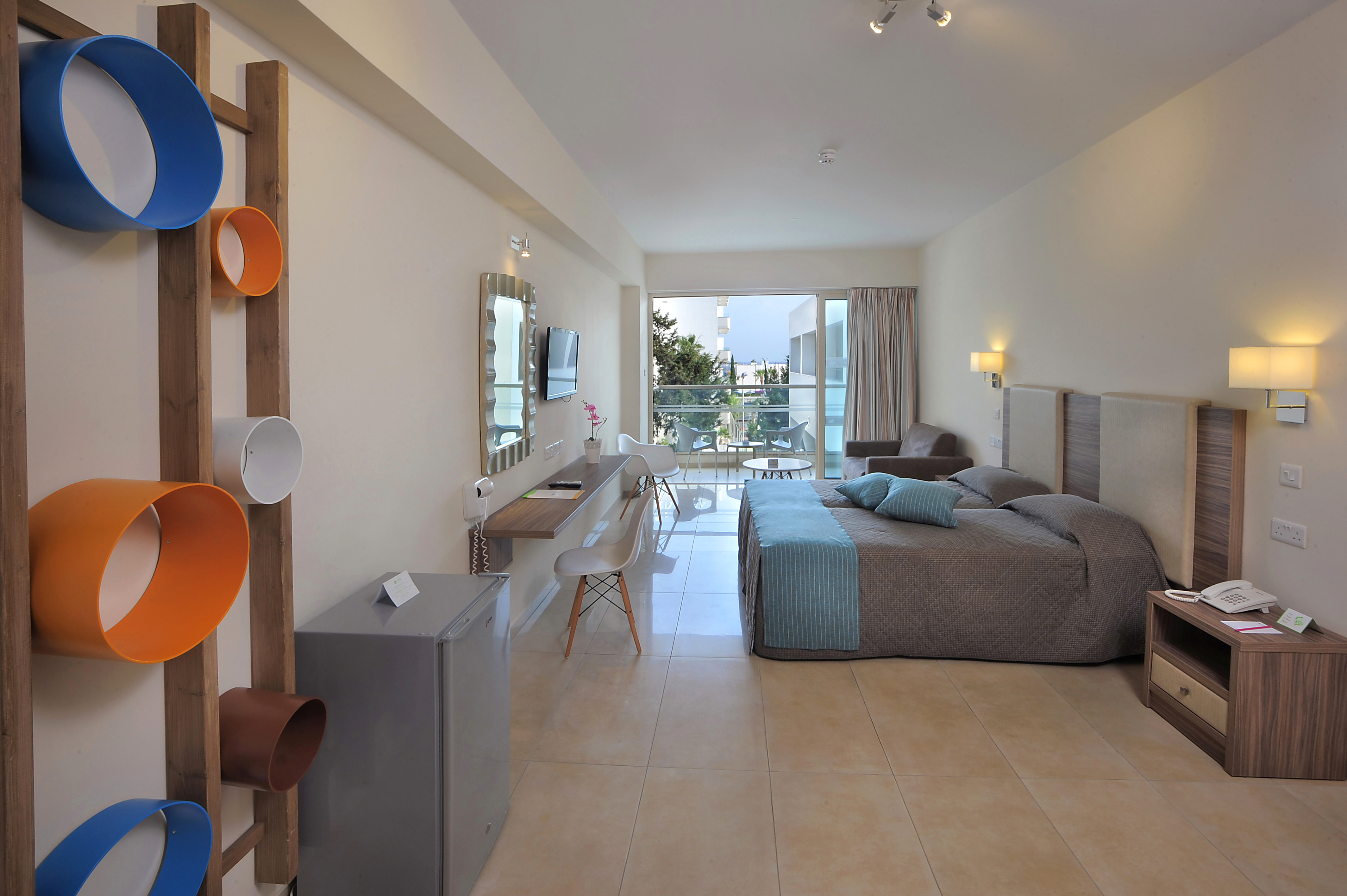 Nelia Gardens Studios Picture 10