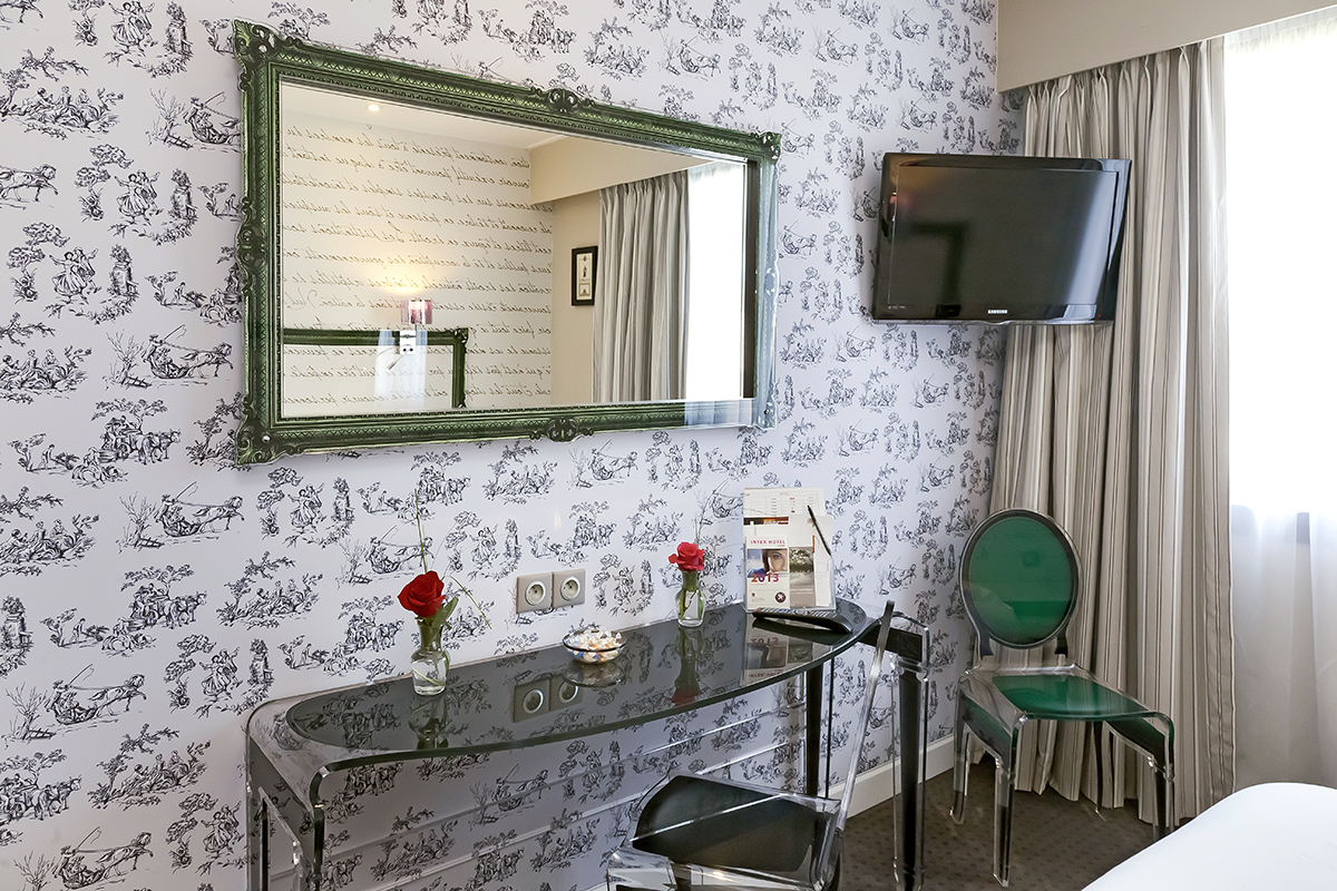 Holidays at Qualys Hotel Rueil La Defense in West La Defense, Paris