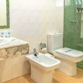 Hyde Park Lane Villas Picture 18