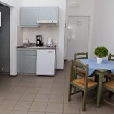 Blue Horizon Apartments Picture 7