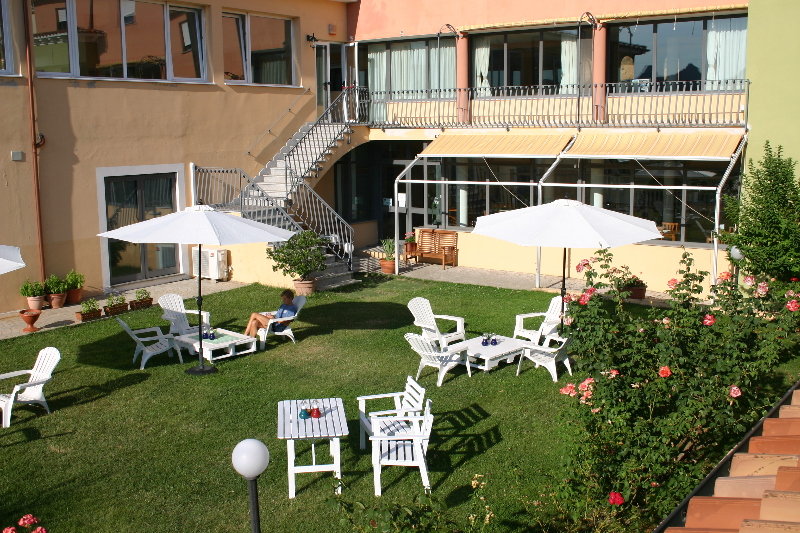 Pausania Inn Hotel Picture 5