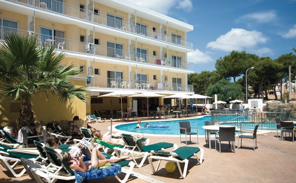 Holidays at Capricho Hotel in Cala Ratjada, Majorca