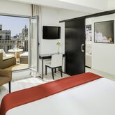 H10 Universitat Hotel Picture 6