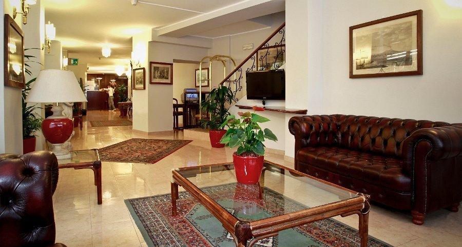 Holidays at Ritter Hotel in Milan, Italy