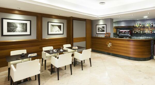Holidays at Serius Hotel in Naples, Italy