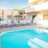 Dolores Apartments Picture 5