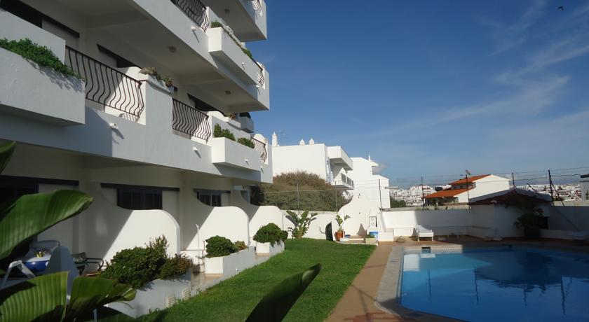Holidays at Rainha D Leonor  Hotel in Albufeira, Algarve