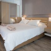 Vrissaki Beach Hotel Picture 4