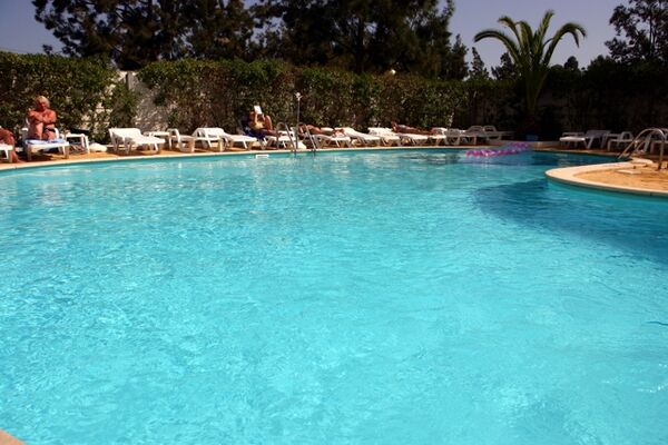 Holidays at Mirachoro Sol Hotel in Portimao, Algarve