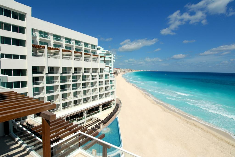 Sun Palace Hotel, Cancun, Mexico. Book Sun Palace Hotel online