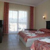 Club Dorado Apartments Picture 16
