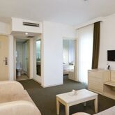 Febeach Side Hotel Picture 14