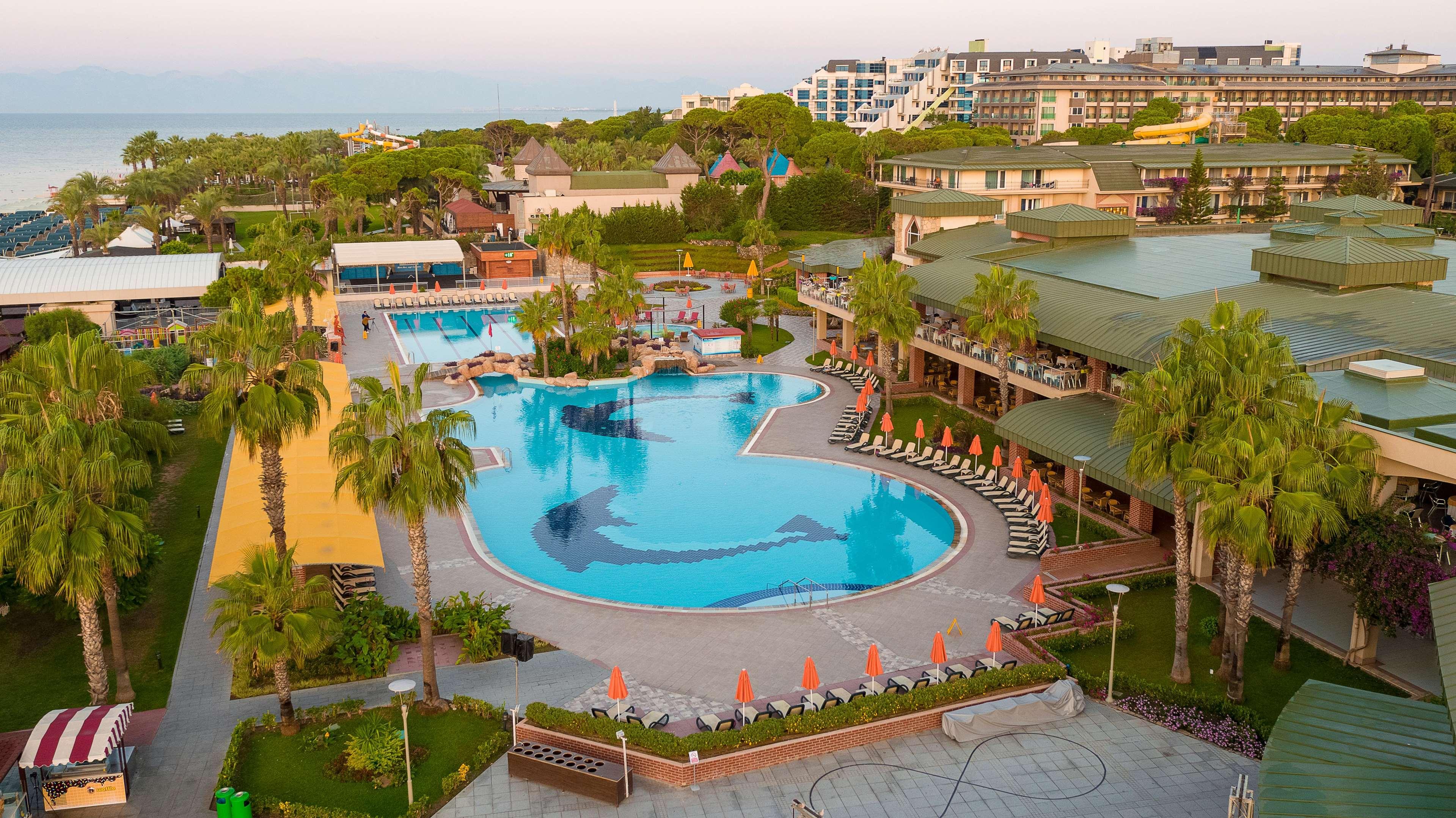 Holidays at Maritim Pine Beach Resort Hotel in Belek, Antalya Region