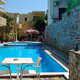 Lola Apartments Picture 2