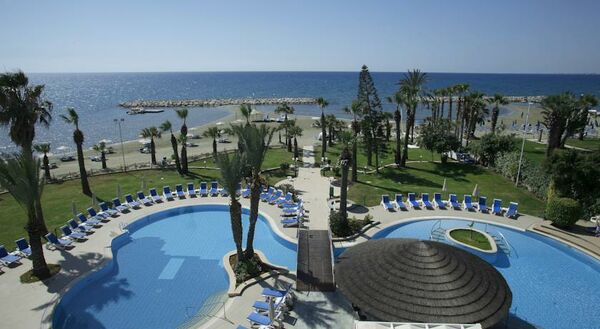 Holidays at Golden Bay Beach Hotel in Larnaca Bay, Larnaca