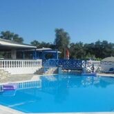 Blue Garden Apartments Picture 2