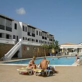 Holidays at Arepar Apartments in Arenal den Castell, Menorca