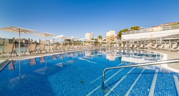 Holidays at Globales Santa Lucia Hotel in Palma Nova, Majorca
