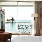 Le Meridien Ra Beach Hotel and Spa Picture 5
