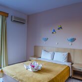 Sunshine Apartments Picture 9