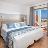 Sol Barbacan ApartHotel Picture 6