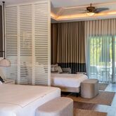 Royal Wings Hotel Picture 12