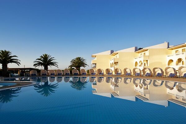 Holidays at Cephalonia Palace Hotel in Xi Beach, Lixouri