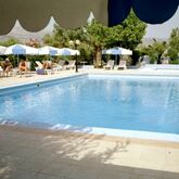Summery Hotel Picture 0