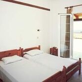 Sailors Apartments Picture 4