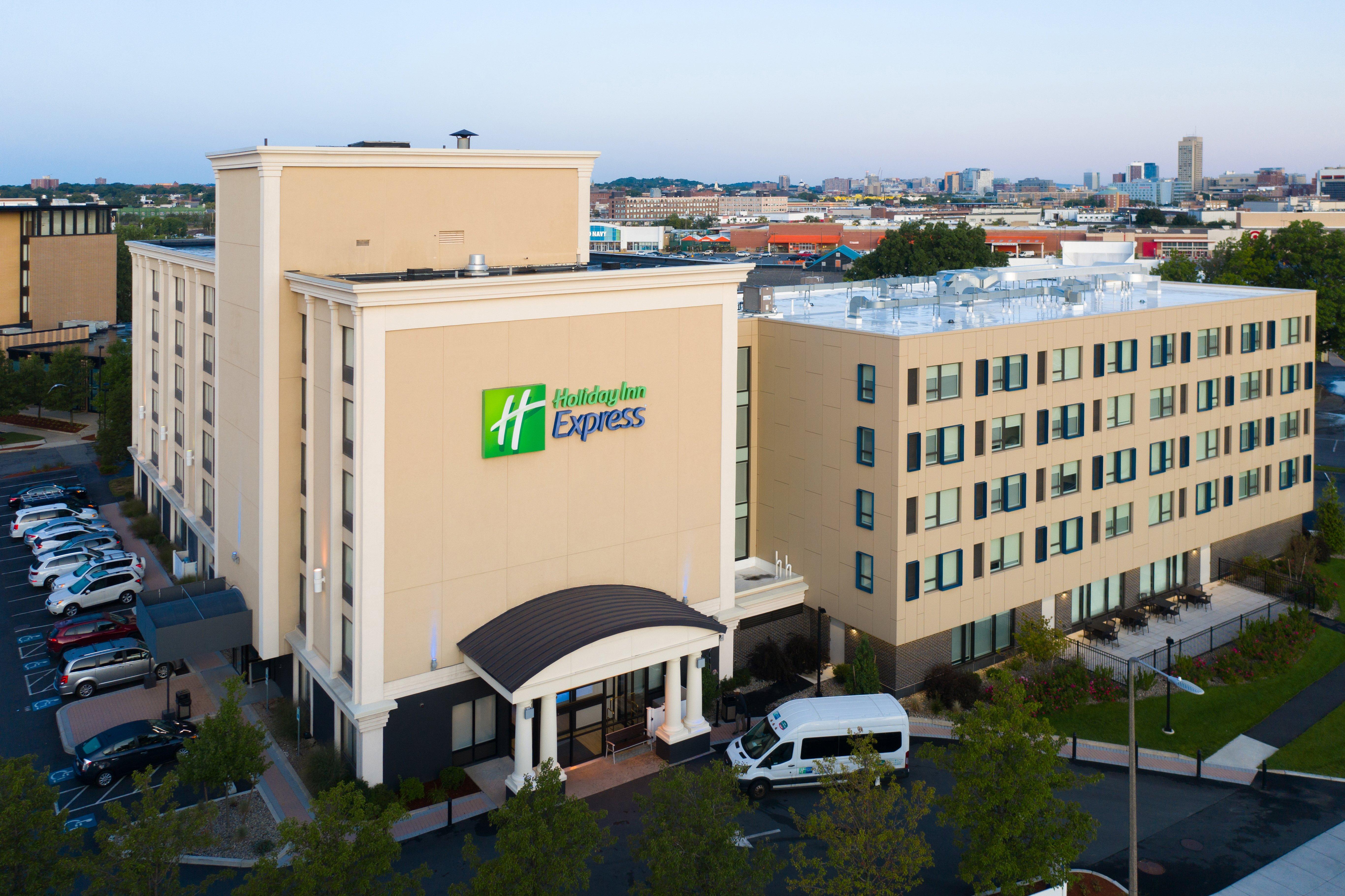 Holidays at Holiday Inn Express Boston Hotel in Boston, Massachusetts