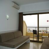 Embat Apartments Picture 7