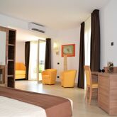 Tropical Aparthotel Picture 7