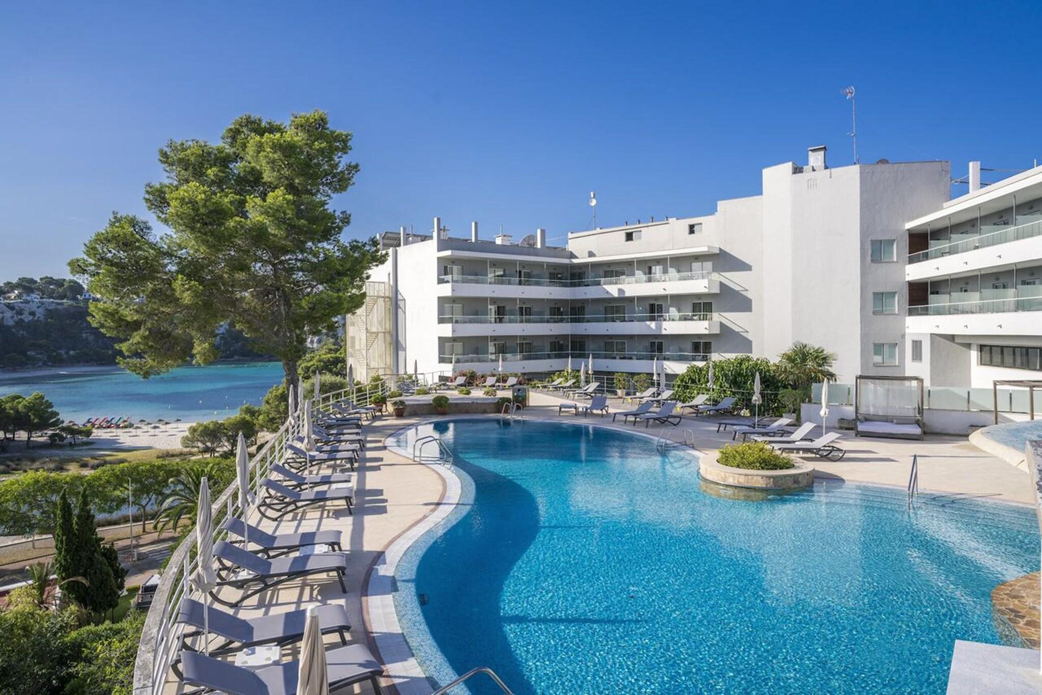 Holidays at Audax Spa and Wellness Hotel in Cala Galdana, Menorca