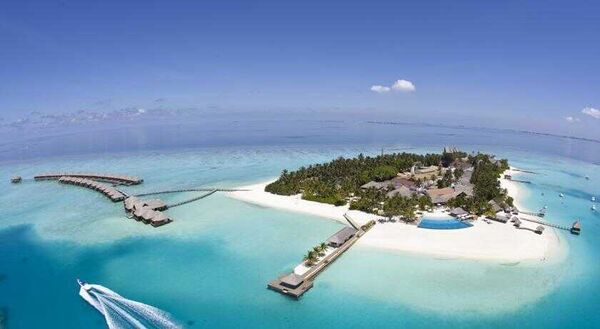 Holidays at Velassaru Maldives Hotel in Maldives, Maldives