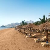 Le Meridien Al Aqah Beach Resort Picture 2
