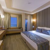 Royal Atlantis Beach Hotel Picture 12
