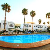 Turbo Club Apartments Picture 4