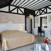 Chateau De Ville Hotel Picture 4