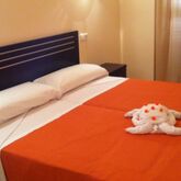 Parque Tropical Aparthotel Picture 4