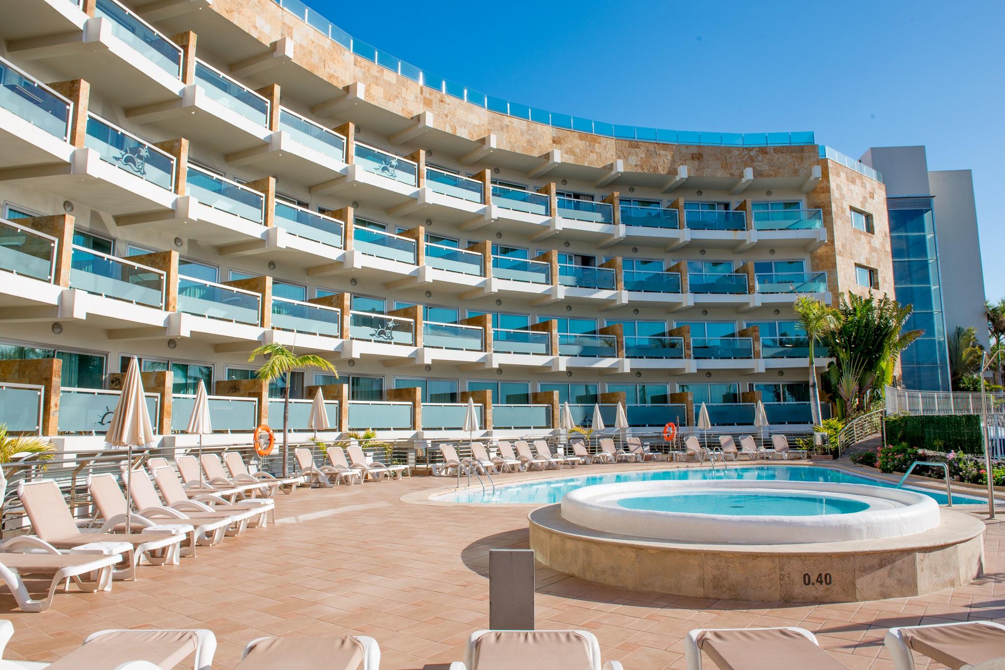 Marinasol Aparthotel Picture 6