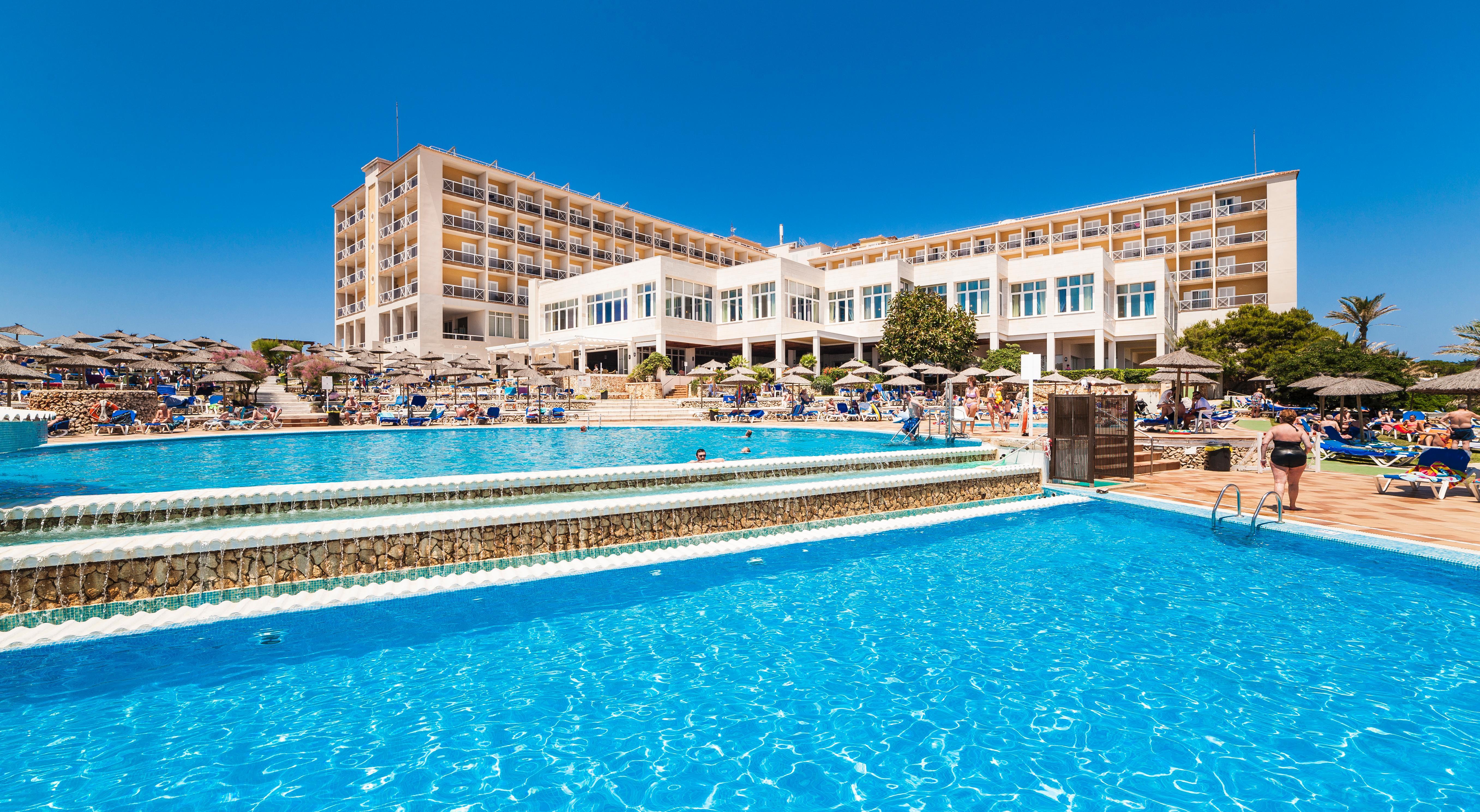 Holidays at Globales Club Almirante Farragut Hotel in Cala'n Forcat, Menorca