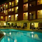 Oasis Hotel Picture 3
