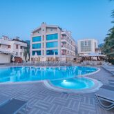 Ideal Pearl Hotel Picture 2