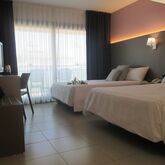 Fenals Garden Hotel Picture 2