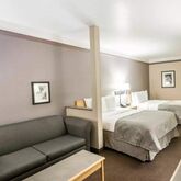Clarion Suites Maingate Hotel Picture 8