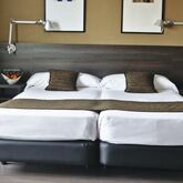 Medium Valencia Hotel Picture 2