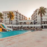 Royal Atlantis Beach Hotel Picture 4