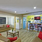 Coconut Court Beach Hotel Picture 12