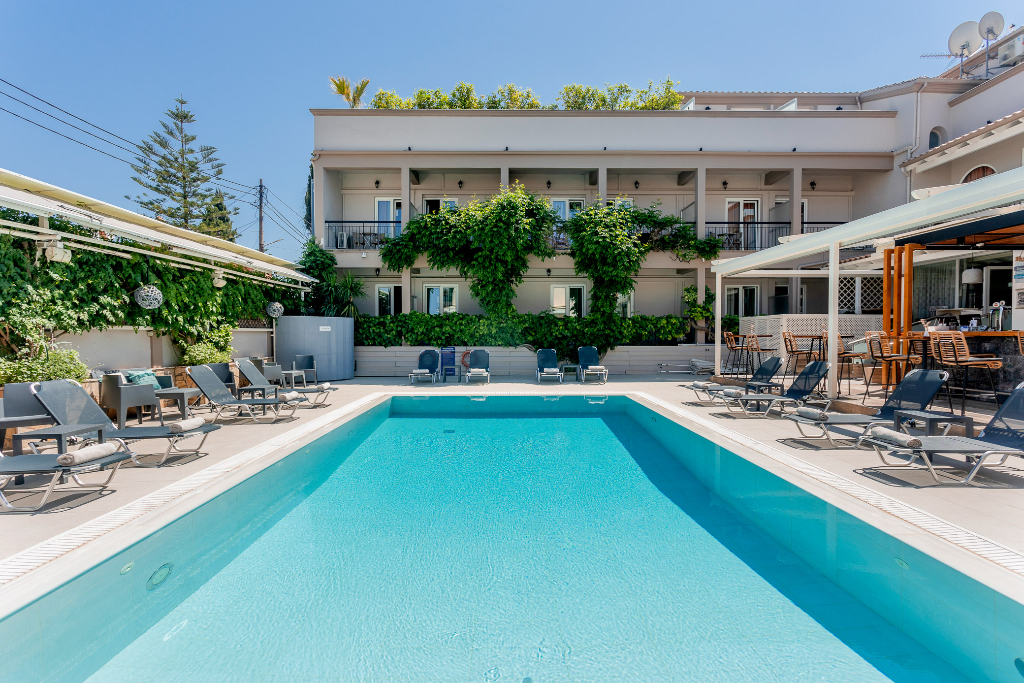 Holidays at Telesilla Hotel in Kontokali, Corfu