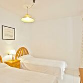Llevant Apartments Picture 5